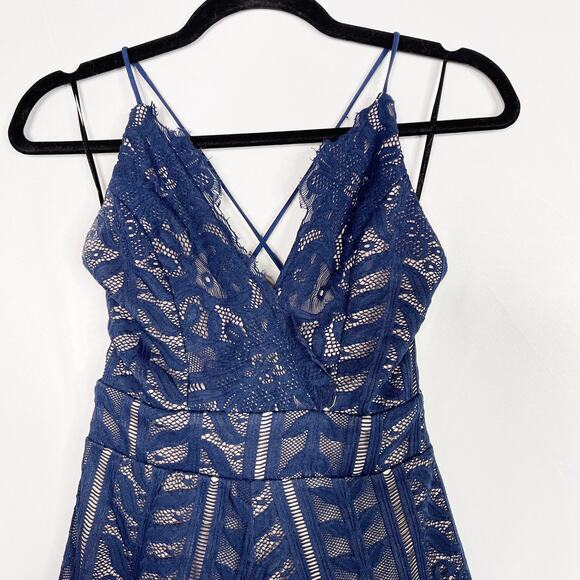 Blossom Cross Open Back Lace Romper Size 6 Navy Blue Playsuit Sleeveless V Neck - Picture 3 of 10